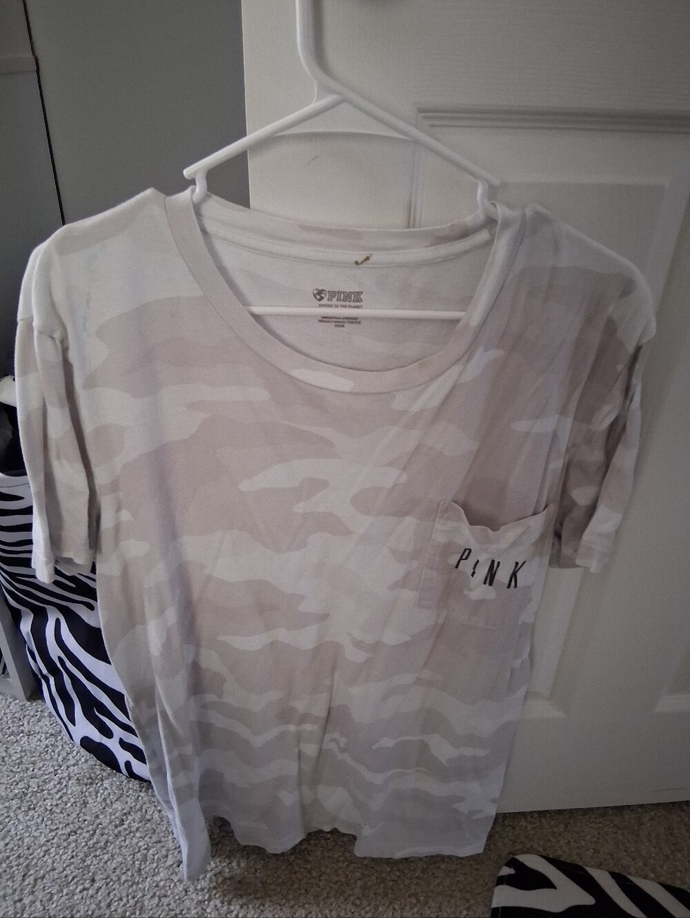 Women's VS Pink top